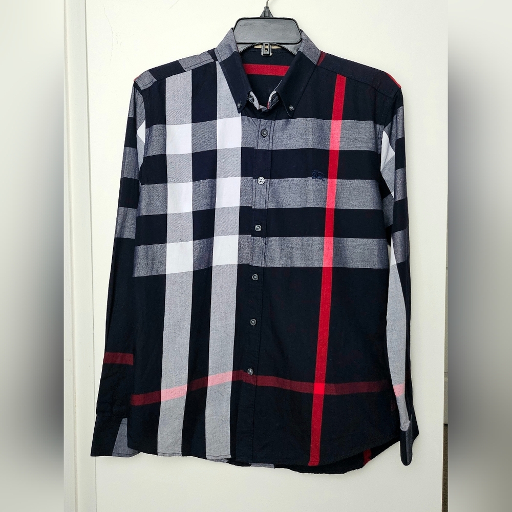 ​Authentic Burberry London Mega Check Shirt - Made in Italy - Navy/Red - Men's M